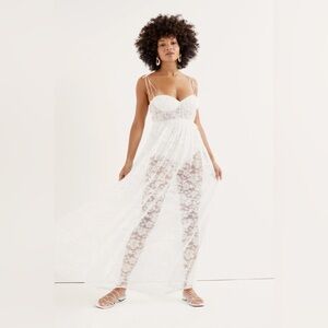 NWT For Love and Lemons Lorena Dress in size Medium